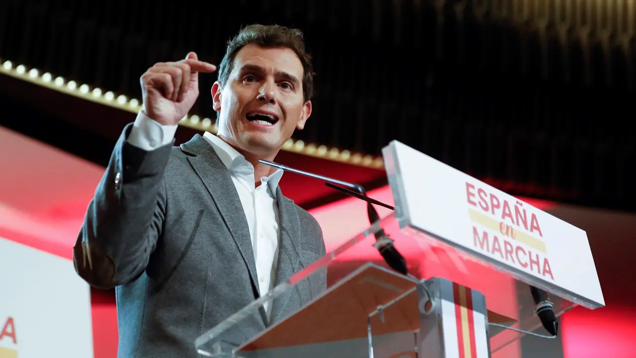 Albert Rivera, durante el arranque de la precampaña de Ciudadanos.DAVID FERNÁNDEZ (Efe)