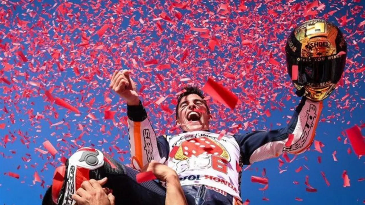 Marc Márquez, durante la celebración. EUROPA PRESS