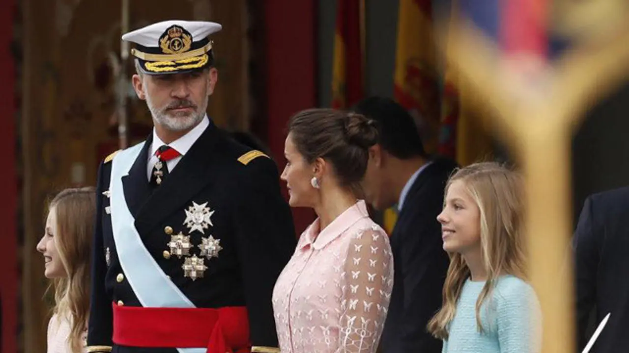 Los Reyes y sus hijas. JAVIER LIZÓN