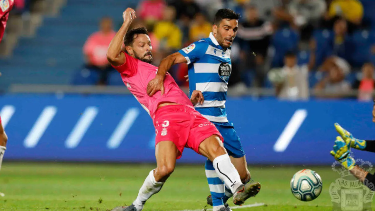 El Deportivo cayó en Las Palmas. UD LAS PALMAS