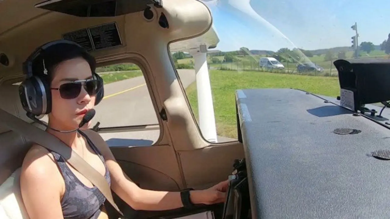 Sineenat Wongvajirapakdi. CASA REAL TAILANDIA