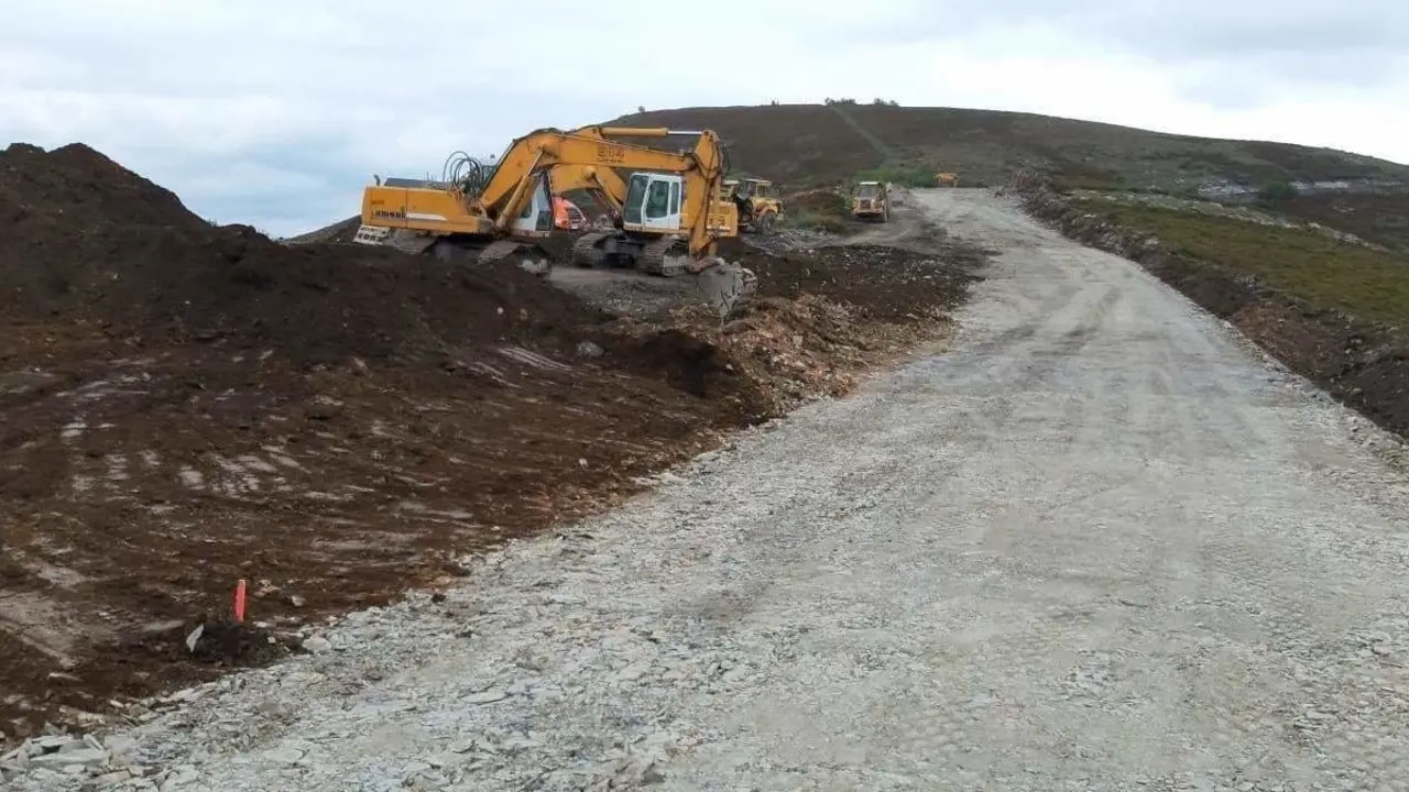 Trabajos en la Serra do Oribio. EP