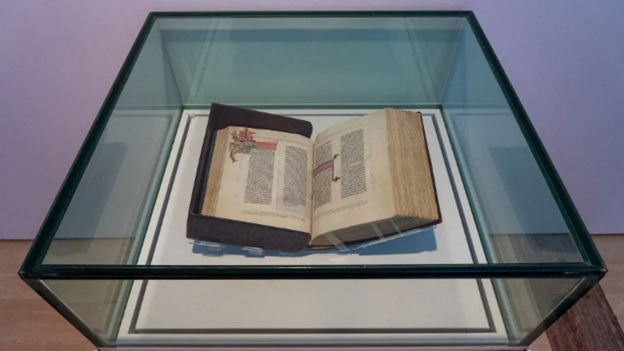 La Biblia Kennicott, en el Gaiás. EP