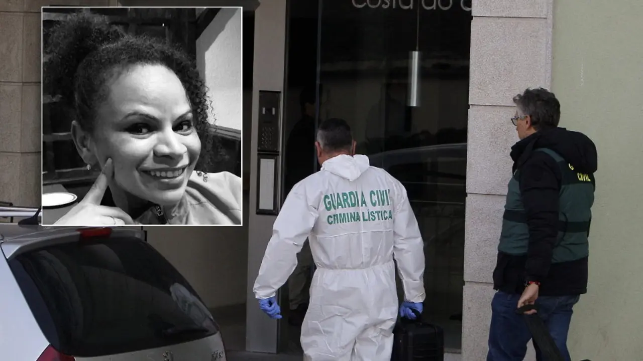 Efectivos de la Guardia Civil ante el portal de la casa en la que se registraba el crimen de Foz y sobreimpresionada, la imagen de la víctimaJ M ÁLVEZ