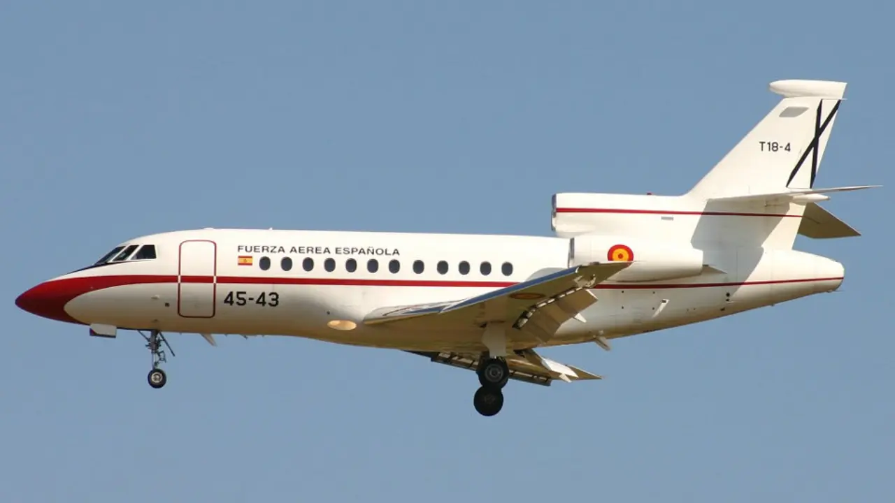 Avión Falcon de la fuerza aérea. LUC VERKURINGEN