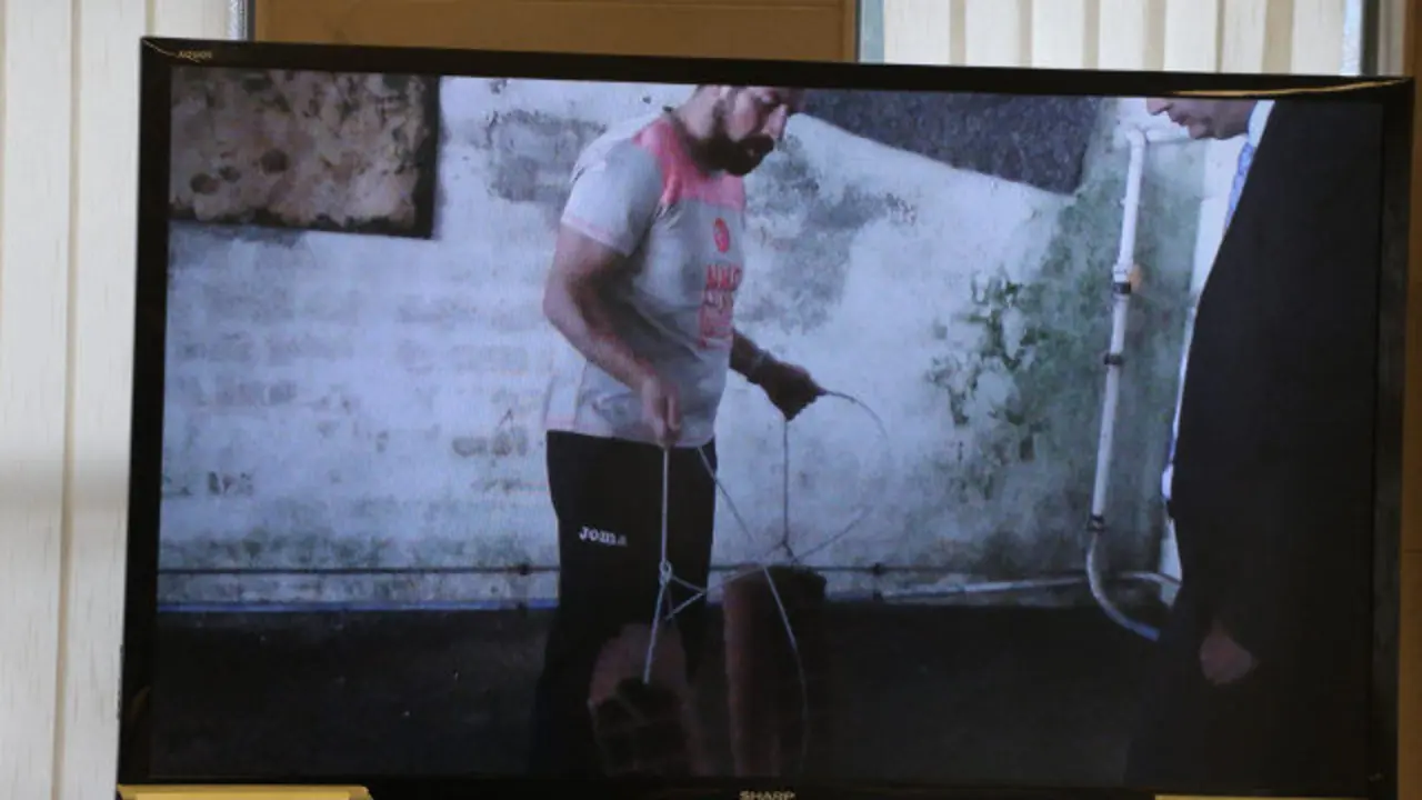 Abuín Gey, durante a reconstrución do crime. PEPE FERRÍN (AGN)