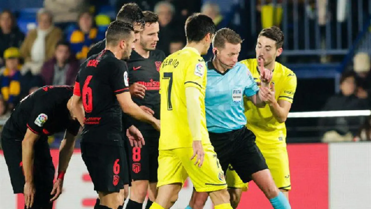 Un momento do Villarreal - Atlético. EFE