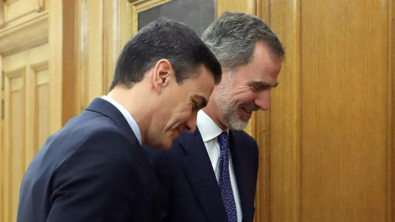 Pedro Sánchez y el rey Felipe. KIKO HUESCA