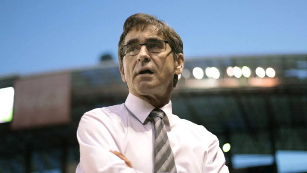 Fernando Vázquez. AEP