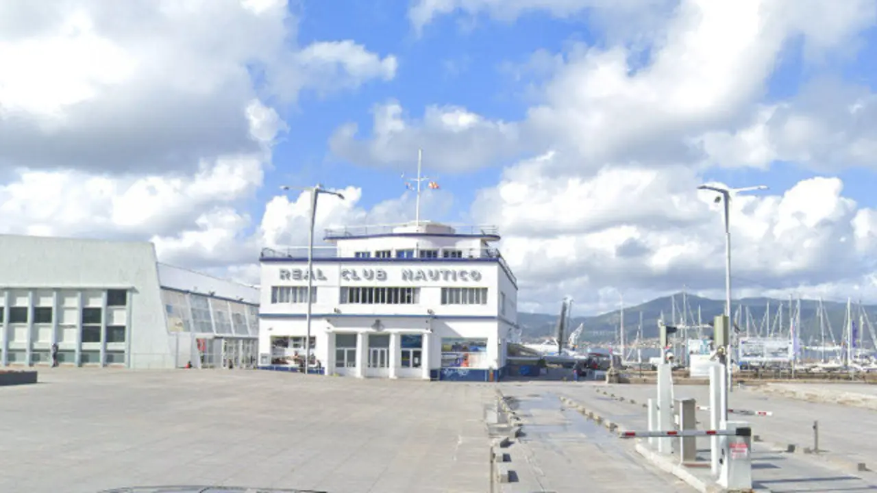 Instalaciones del Real Club Náutico de Vigo. GSV