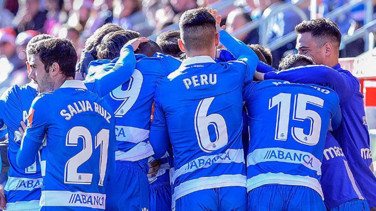 Celebración de los jugadores del Deportivo en Soria. TWITTER