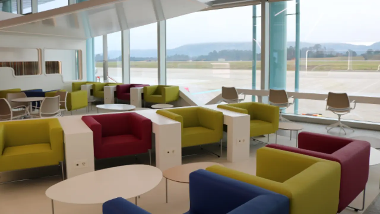 Sala VIP do Aeroporto de Peinador. AENA