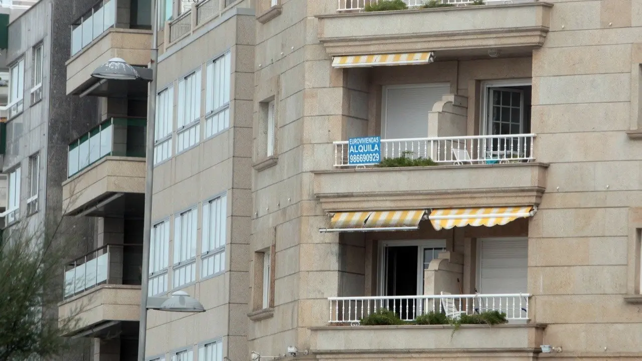 Un piso en alquiler en Sanxenxo. ADP