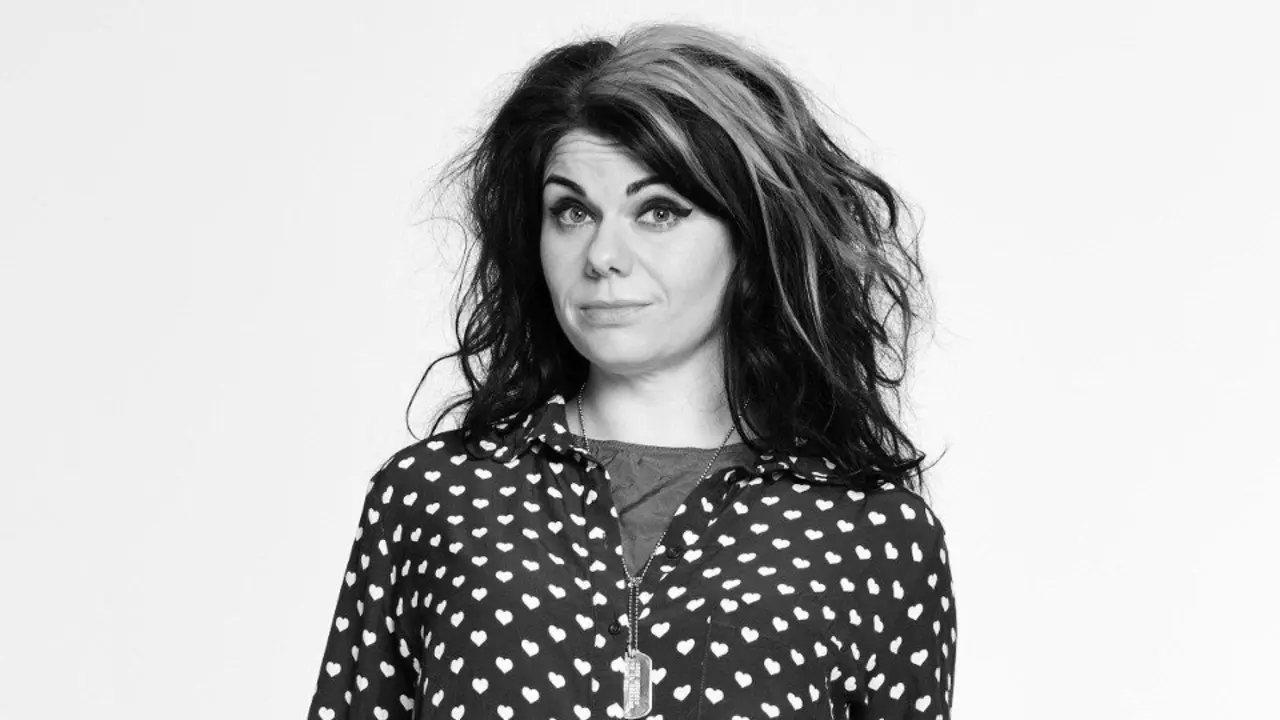Caitlin Moran. EP