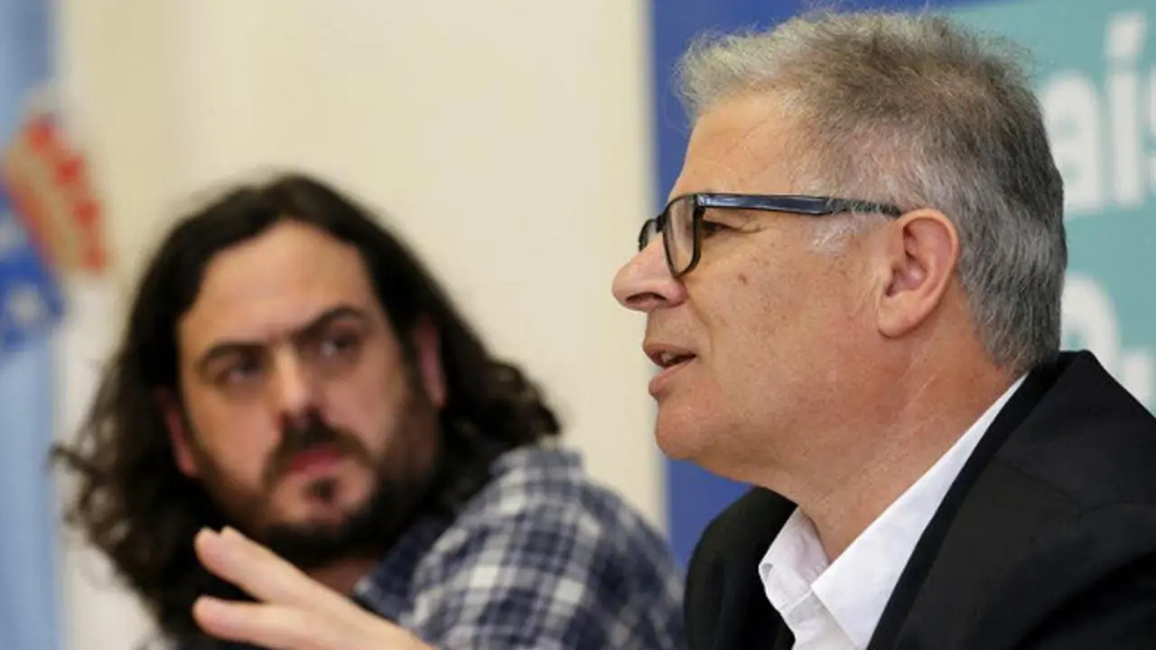 Manuel Lago, en primeiro plano, xunto a Antón Sánchez. ARQUIVO