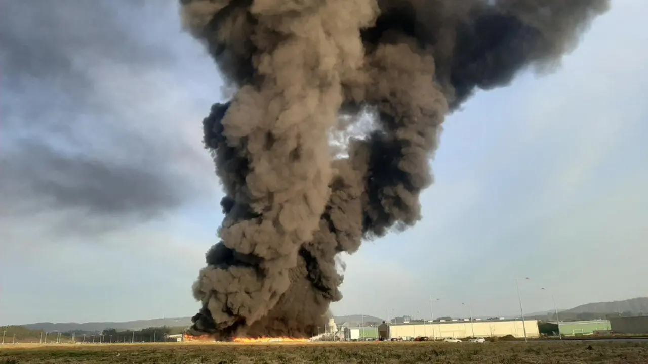 Incendio en Narón. CHUS VILELA
