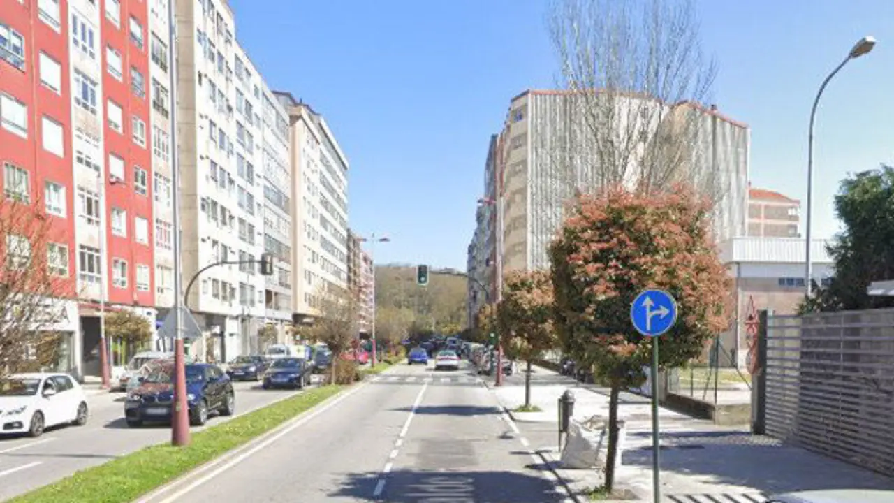 O accidente rexistrouse na avenida de Portanet. GSV