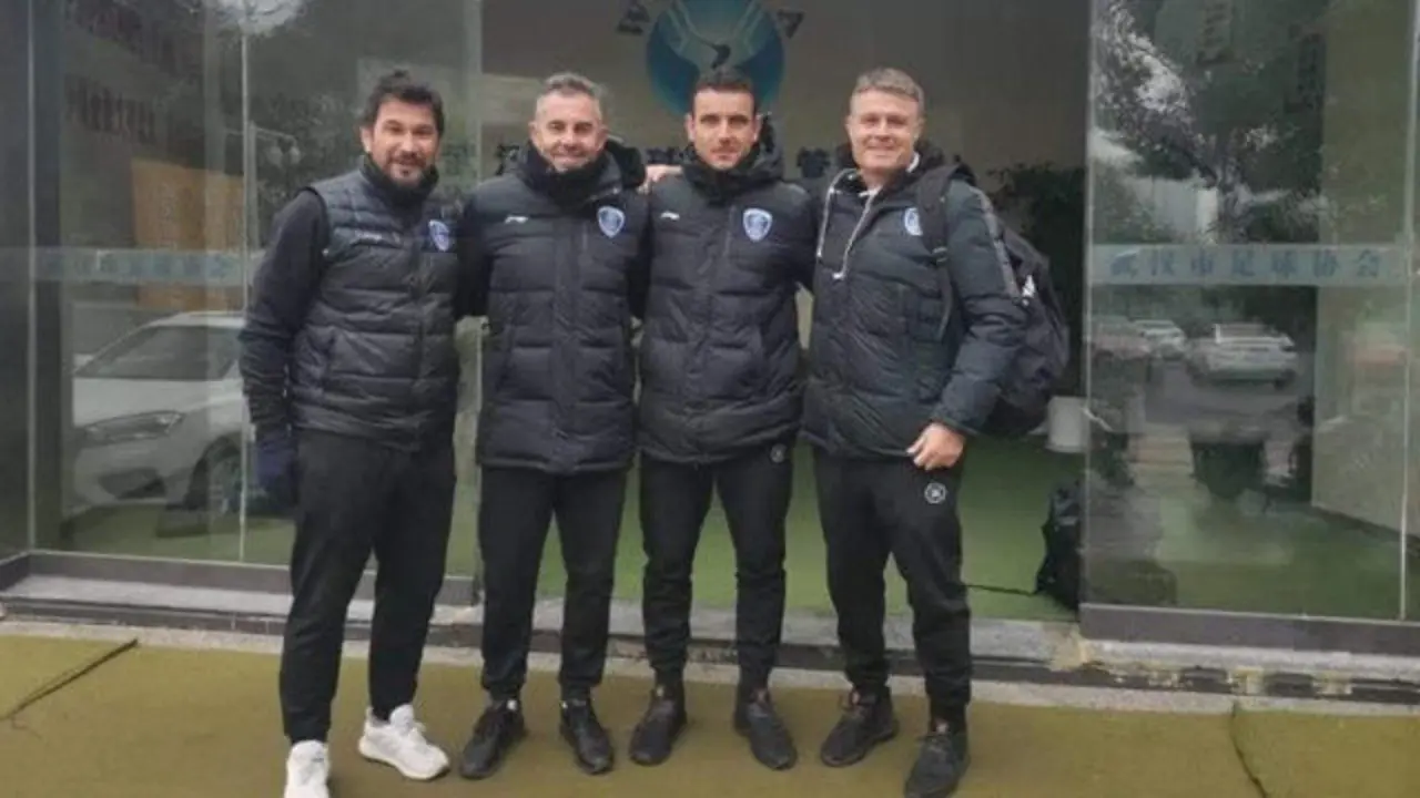 Un grupo de españois que se atopa en China. CHANGE.ORG