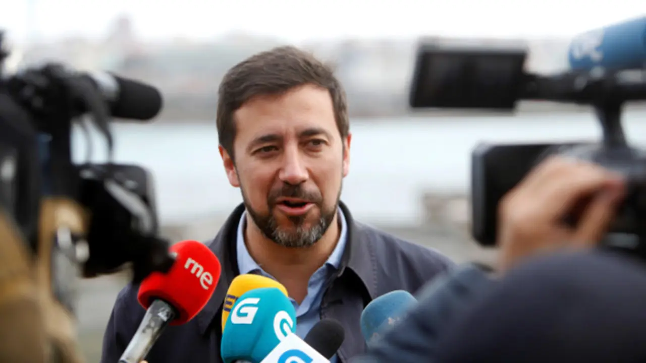 O secretario xeral de Podemos Galicia, Antón Gómez-Reino. CABALAR (EFE)