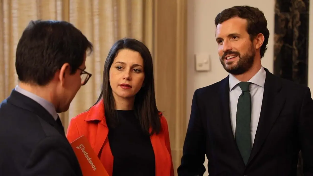 Arrimadas y Casado hablan con , José María Espejo. EUROPA PRESS