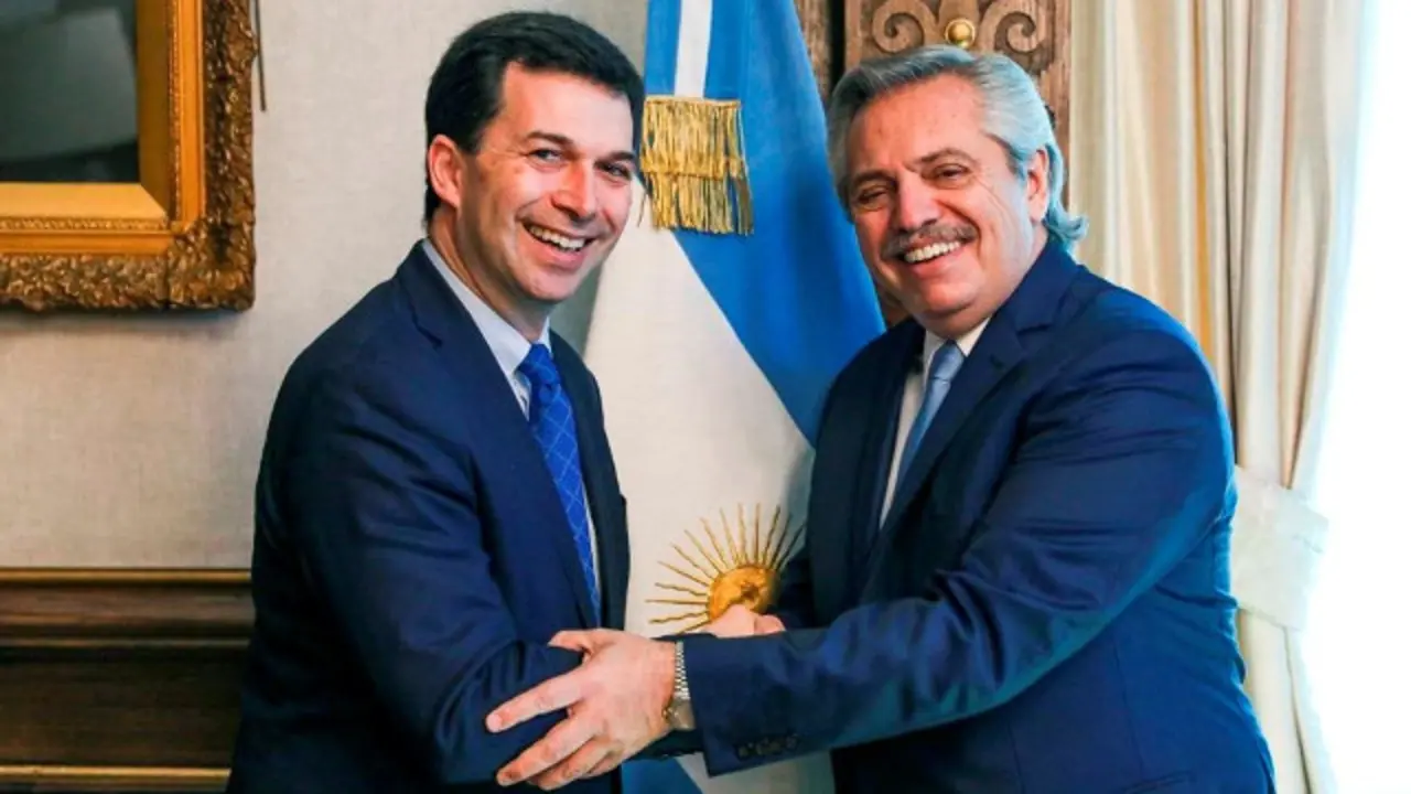 Gonzalo Caballero y Alberto Fernández, este jueves en Buenos Aires. PSOE