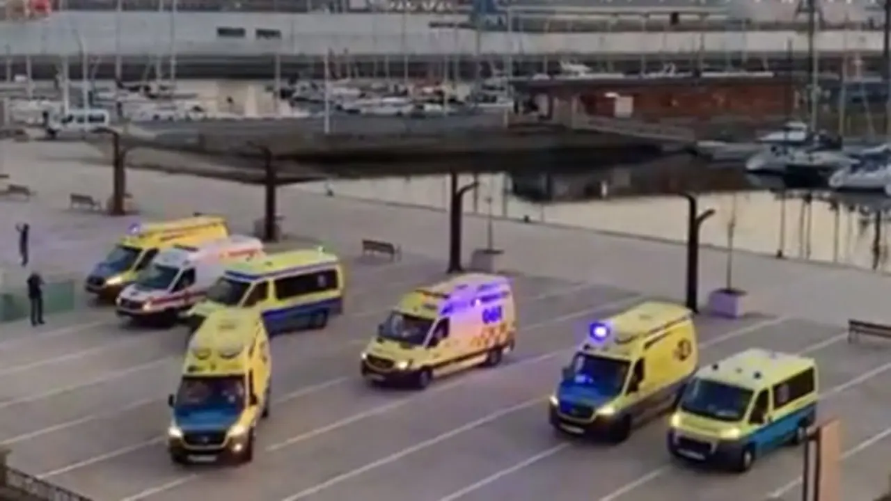 Ambulancias en O Parrote.TWITTER