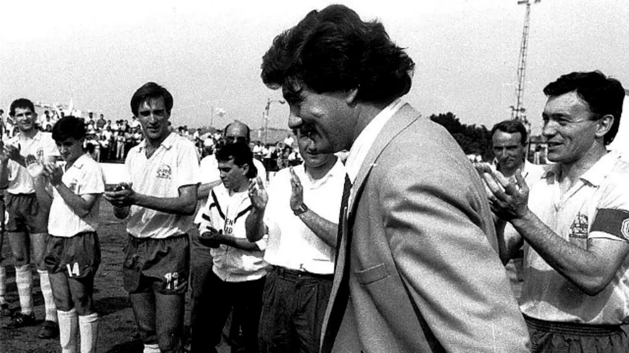 Generated by  IJG JPEG Library