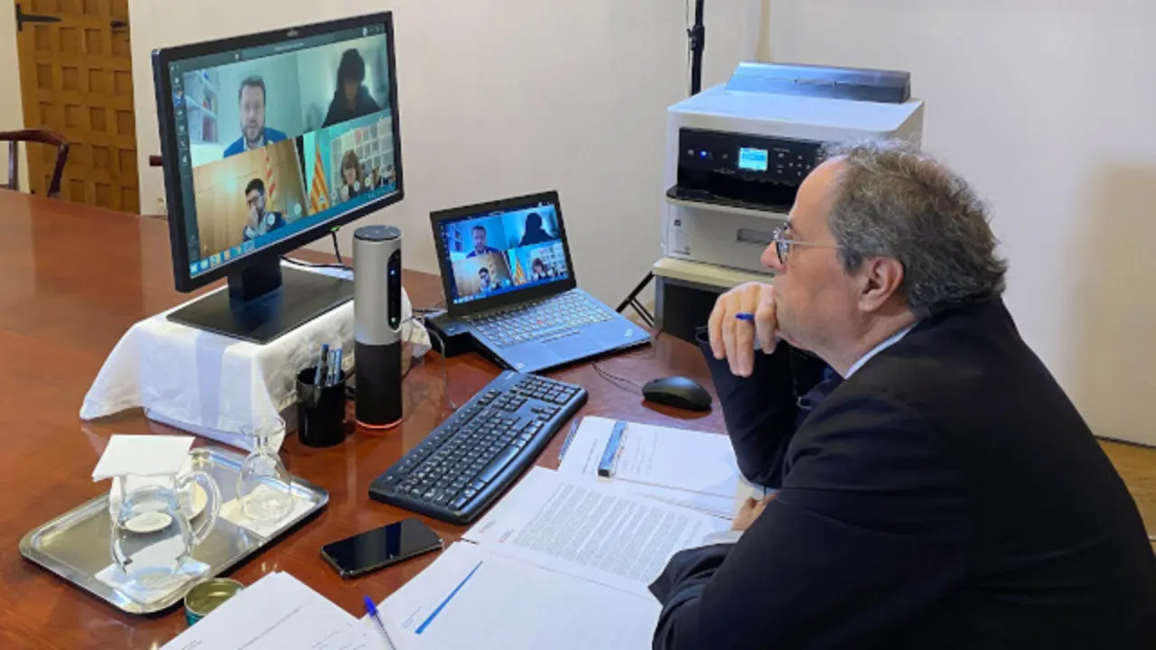 Generated by  IJG JPEG Library