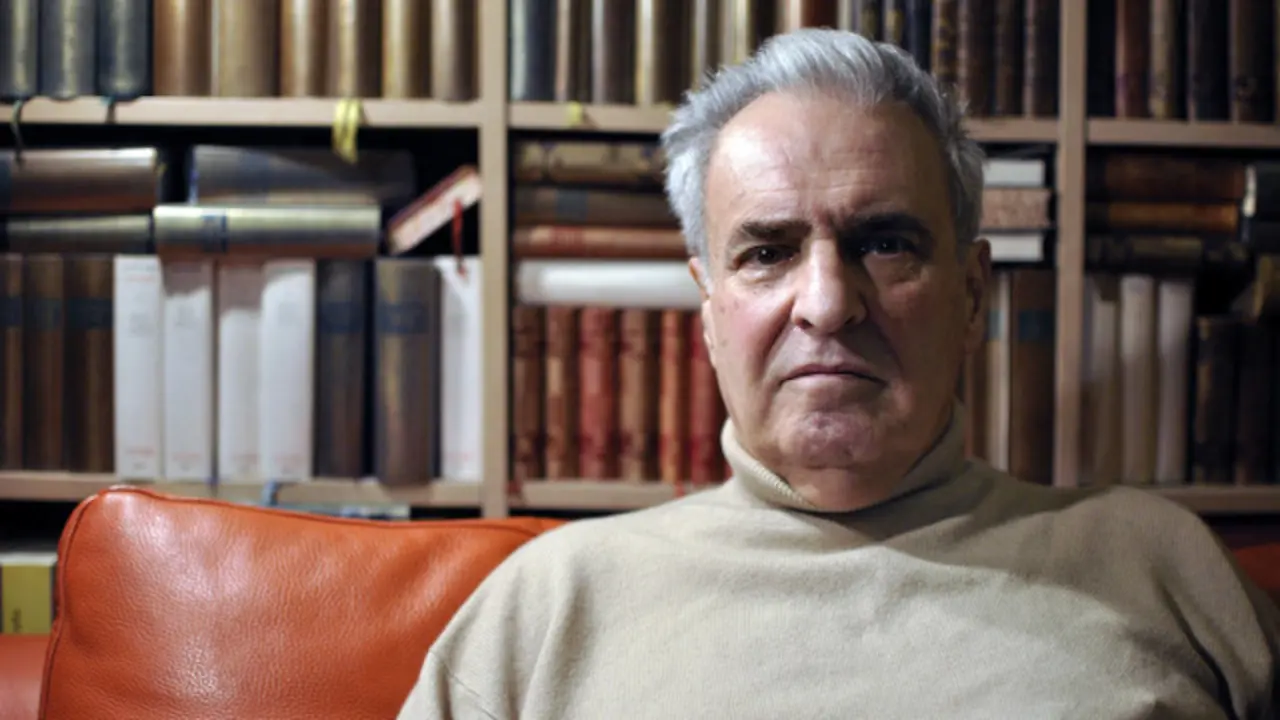 Generated by  IJG JPEG Library
Generated by  IJG JPEG Library