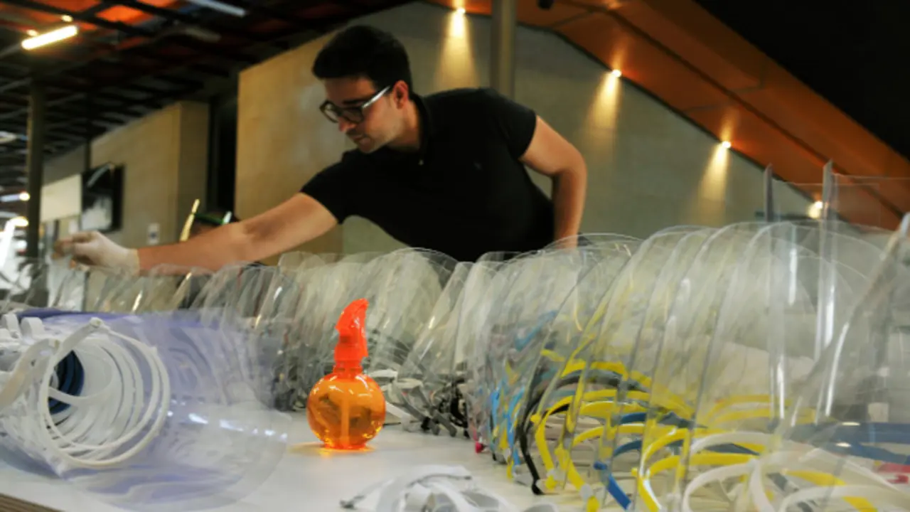 Generated by  IJG JPEG Library