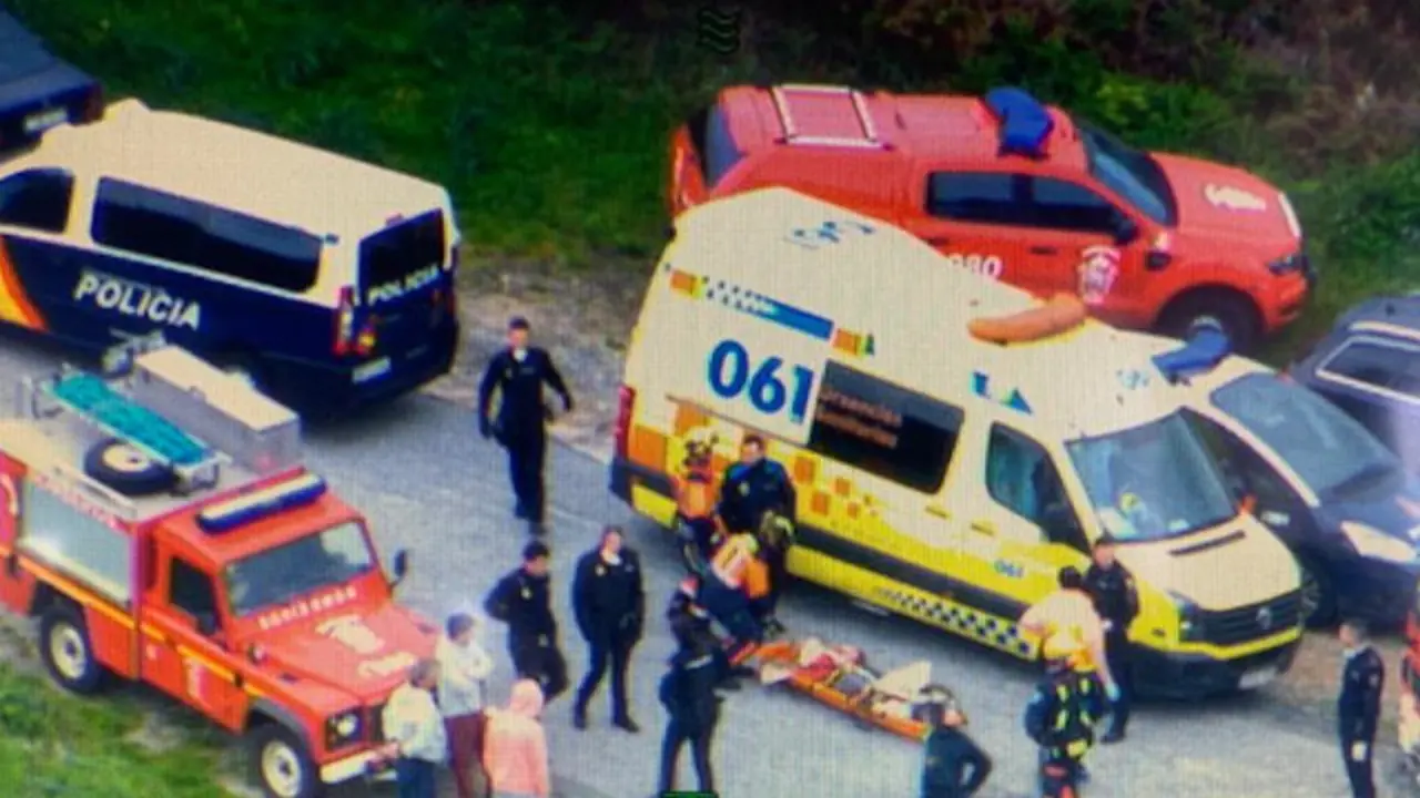 Traslado del herido. SALVAMENTO MARÍTIMO