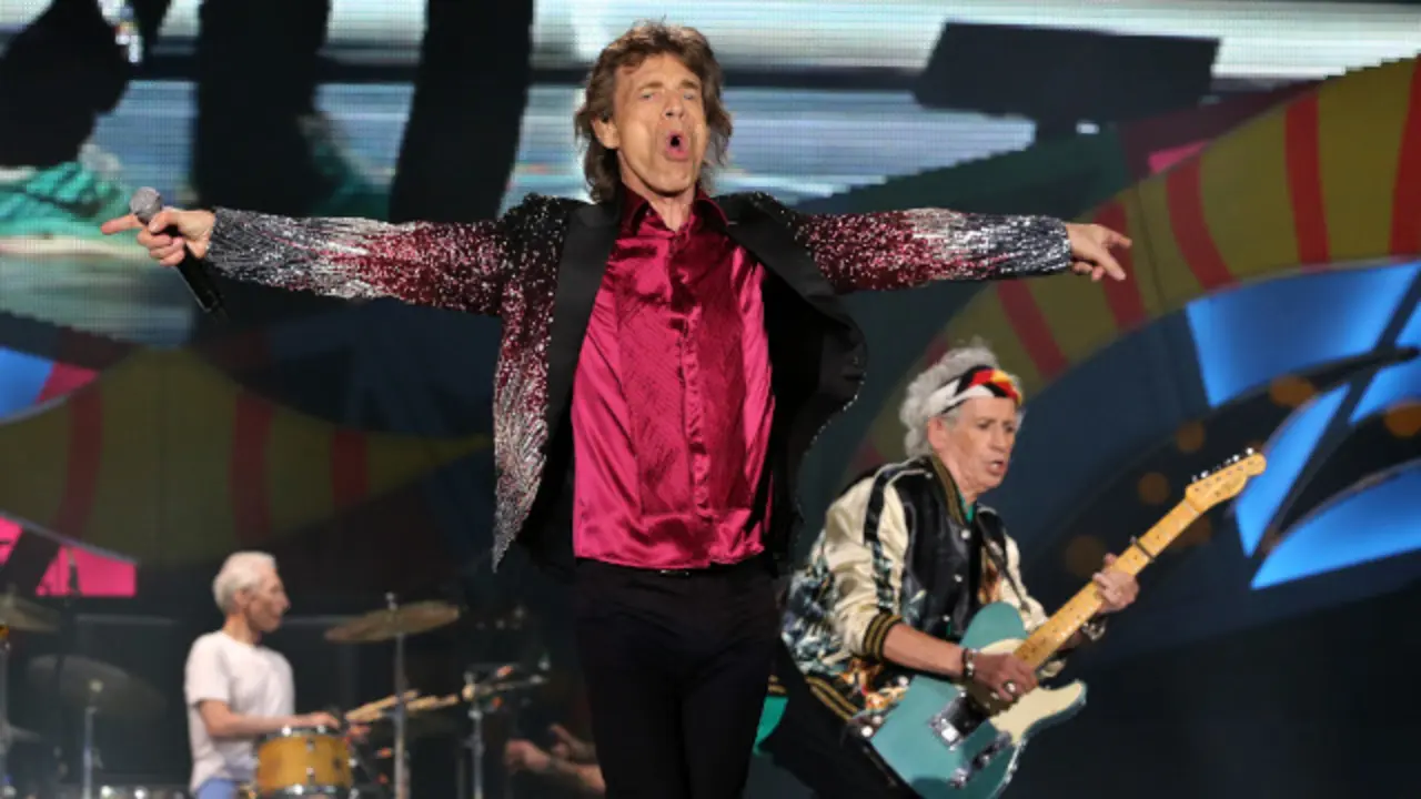 Generated by  IJG JPEG Library