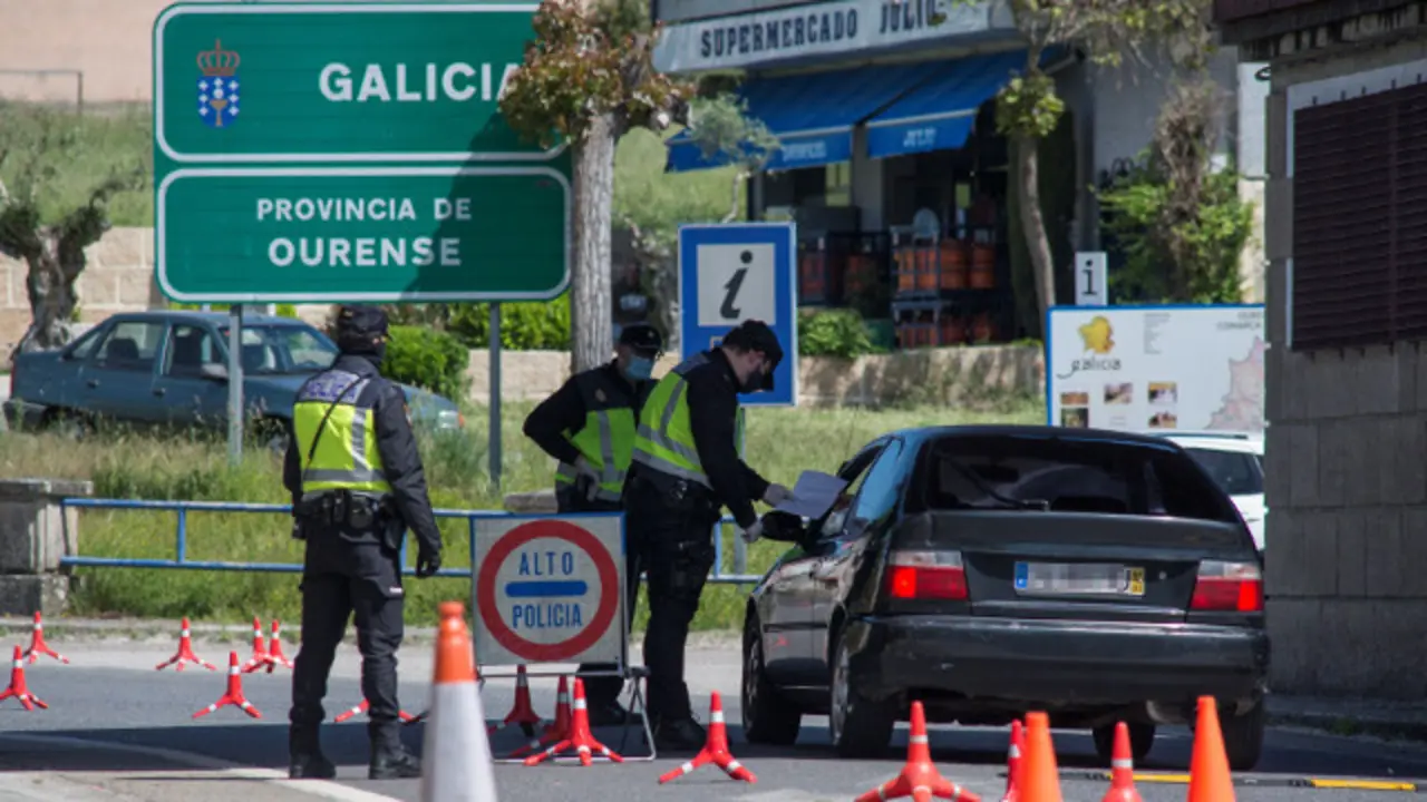 Un control en la frontera con Portugal. EFE