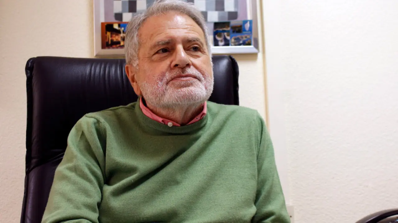 Entrevista ao profesor Luís Caramés