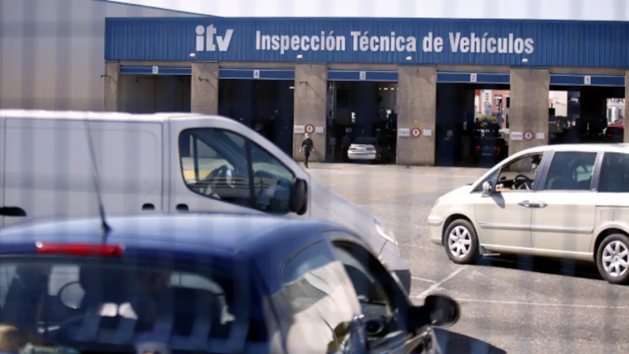 Generated by  IJG JPEG Library
AppleMark
