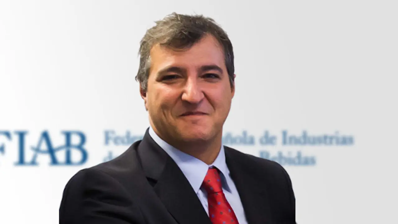 Generated by  IJG JPEG Library
Generated by  IJG JPEG Library