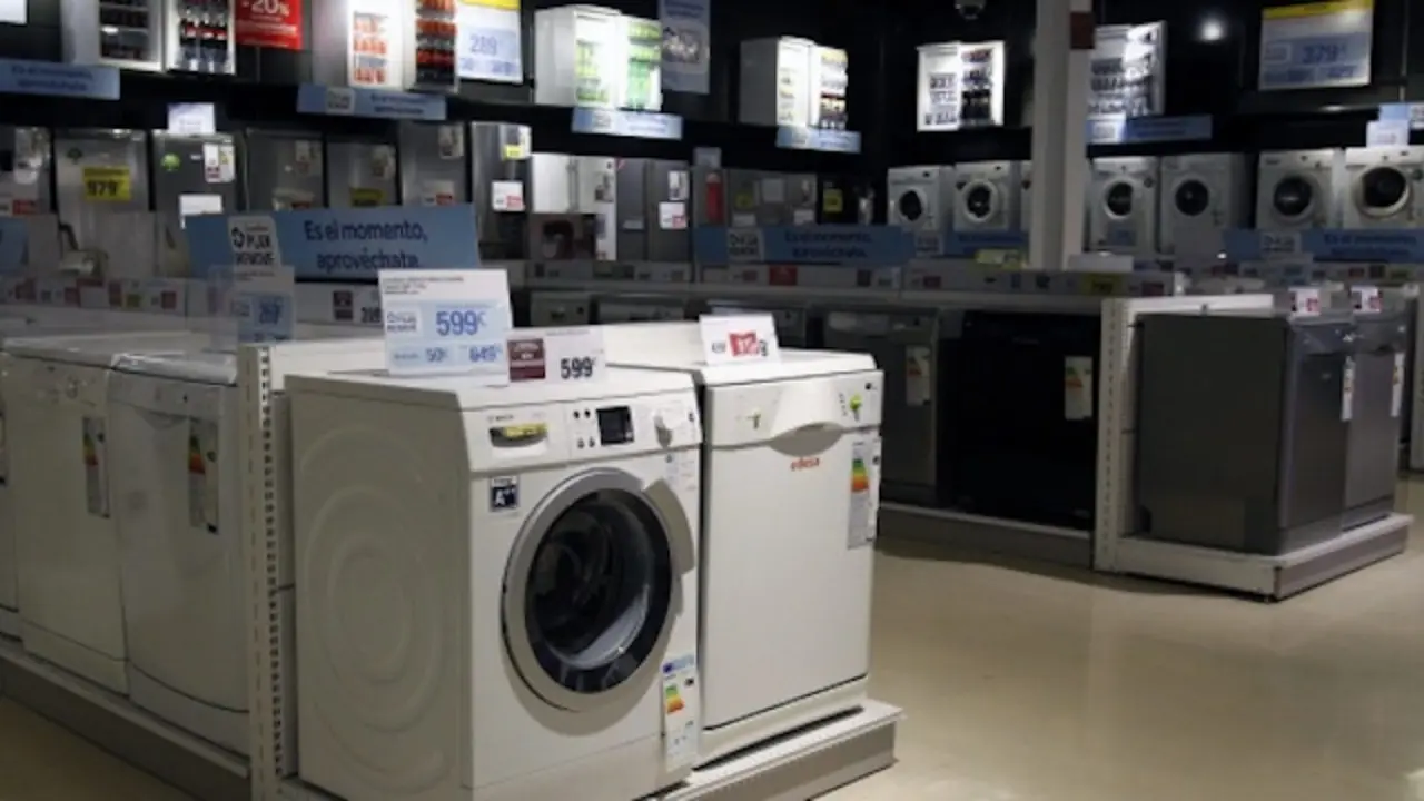 CREATOR: gd-jpeg v1.0 (using IJG JPEG v62), quality = 95
