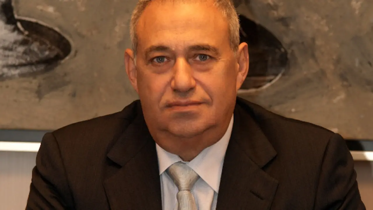 Generated by  IJG JPEG Library