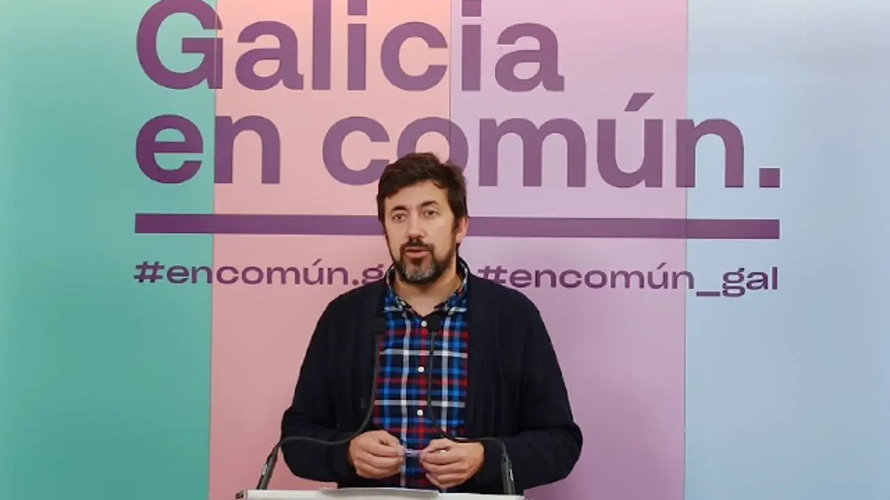 Generated by  IJG JPEG Library
Generated by  IJG JPEG Library