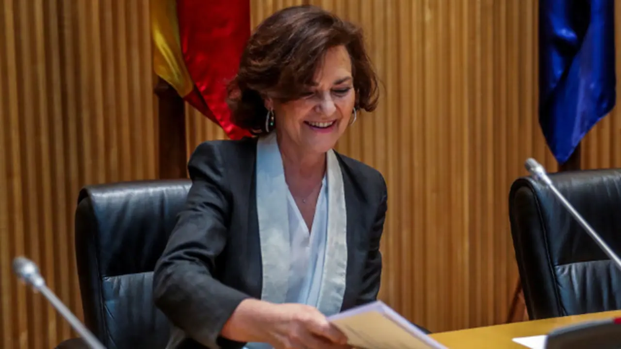 A vicepresidenta primeira do Goberno, Carmen Calvo. JUANJO MARTÍN (EFE)