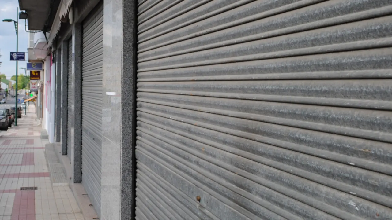 Negocio cerrado a causa de la crisis del coronavirus. EP