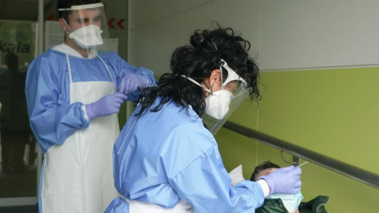 Generated by  IJG JPEG Library