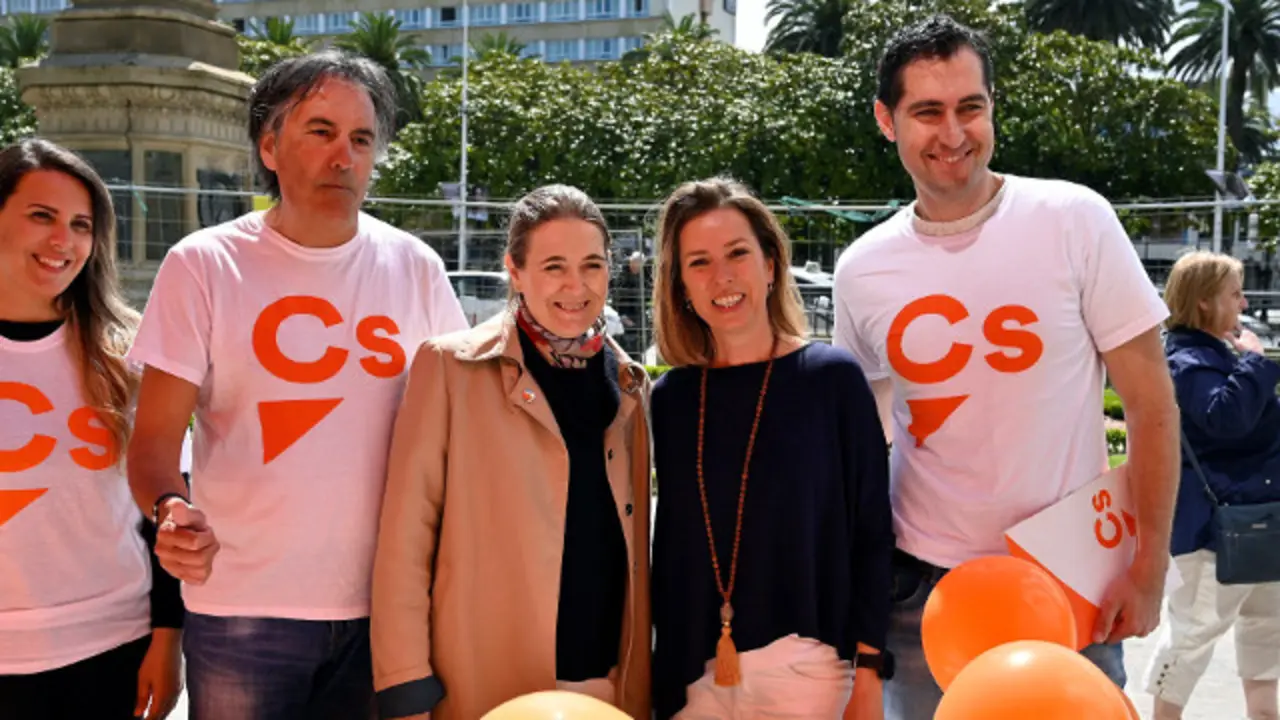 Mónica Martínez con Marta Rivera en un acto electoral de Cs en 2019. ARCHIVO