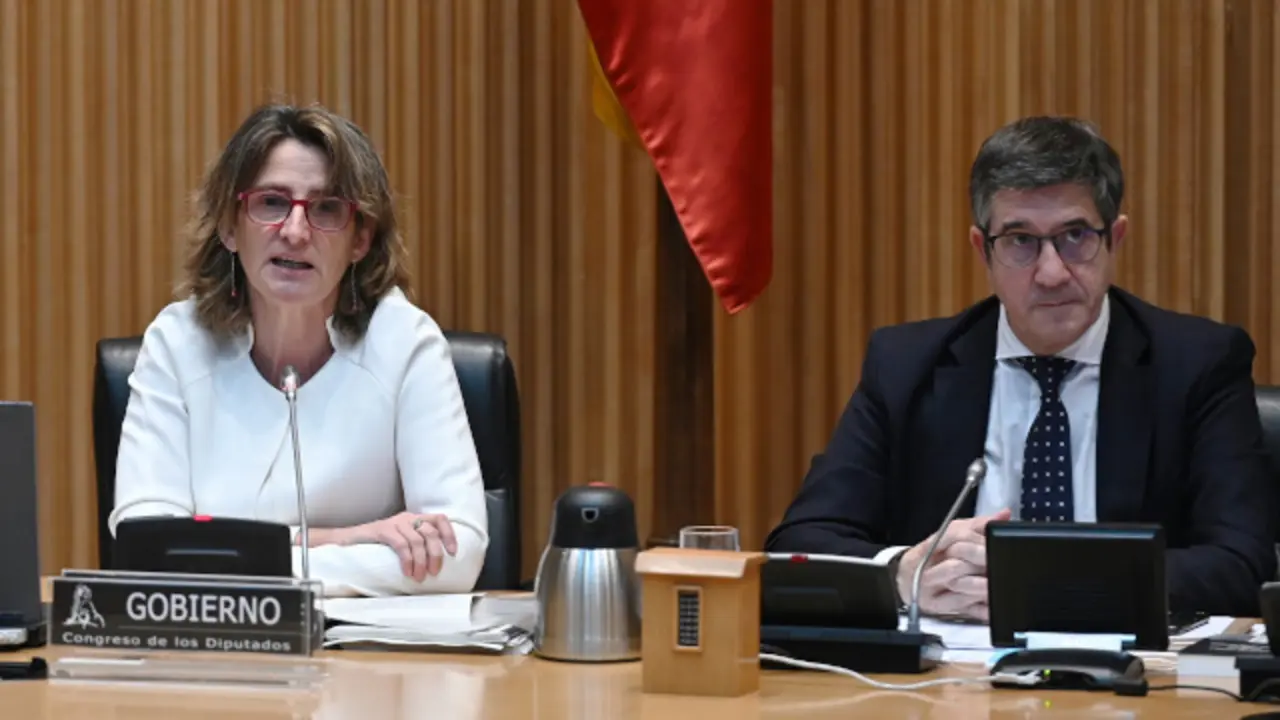 Generated by  IJG JPEG Library