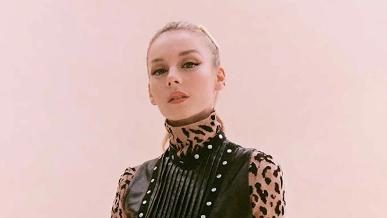 Generated by  IJG JPEG Library