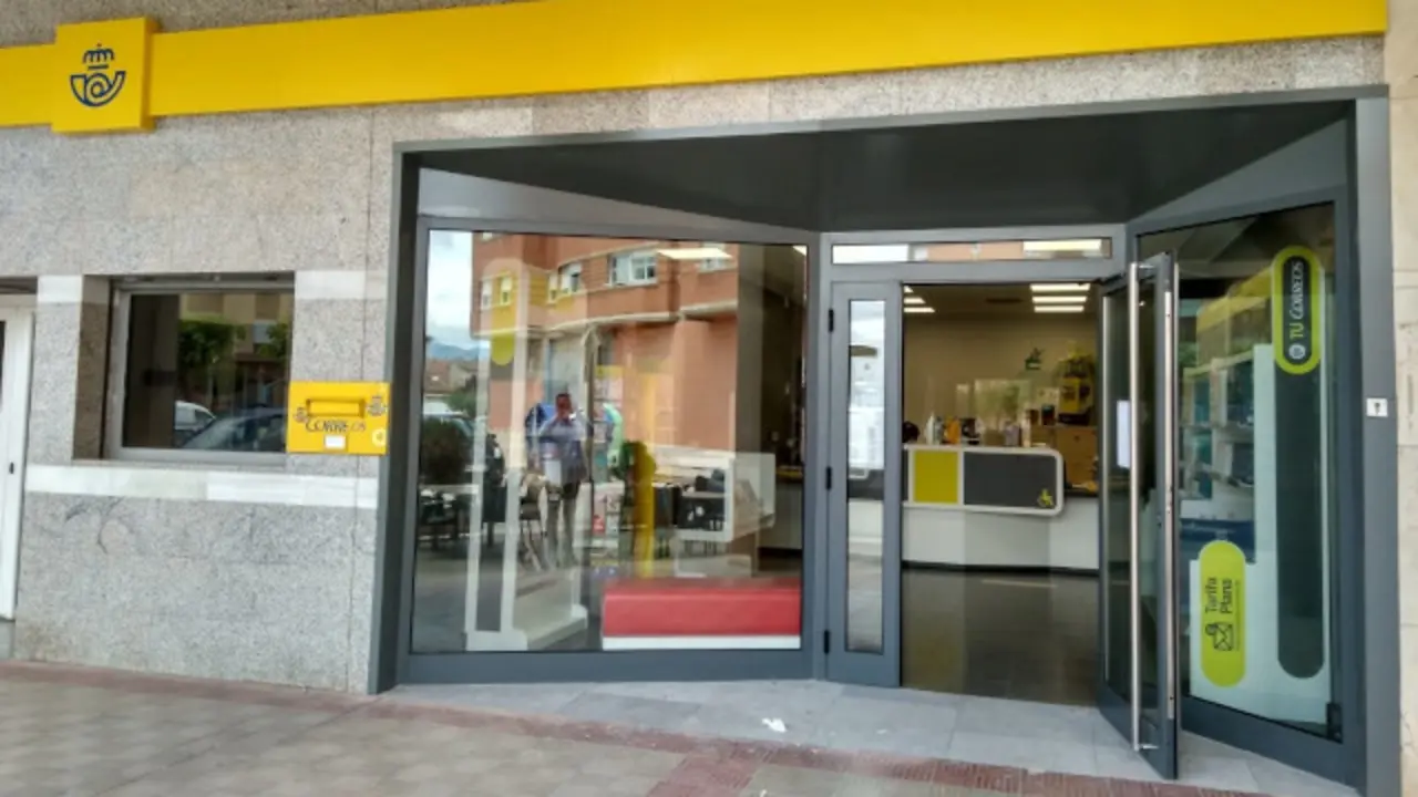 Generated by  IJG JPEG Library