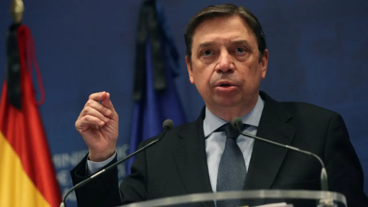 O ministro de Agricultura, Pesca e Alimentación, Luis Planas. RODRIGO JIMÉNEZ (Efe)