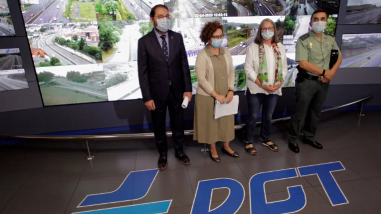 Ramiro Martínez, Victoria Gómez Dobarro, Pilar López Rioboo y Francisco Molano, este jueves en la presentación. EP