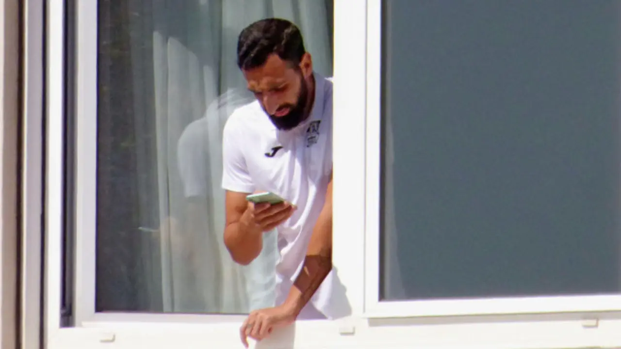 José Rodríguez, desde su hotel de A Coruña. EFE