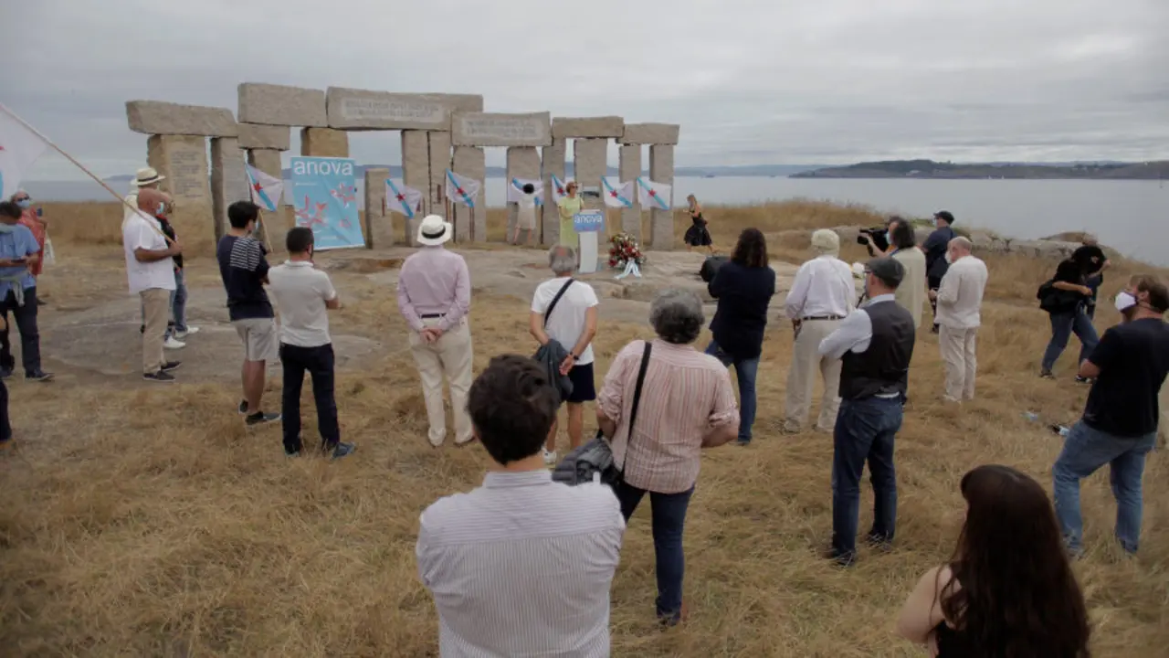 Acto de Anova polo Día da Patria no Campo da Rata de A Coruña. EFE